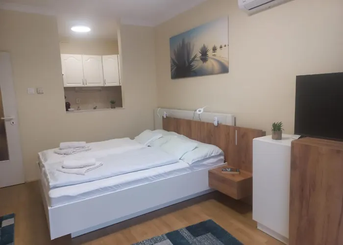 Apartment Tavirozsa Heviz