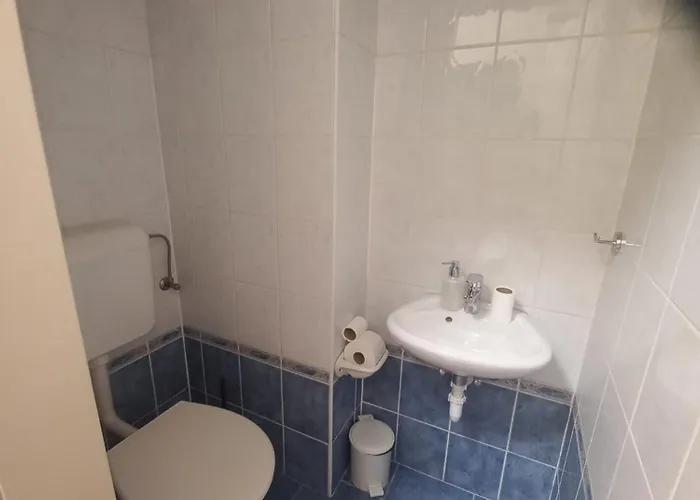 Apartment Tavirozsa Heviz